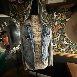 AE mixed material jacket